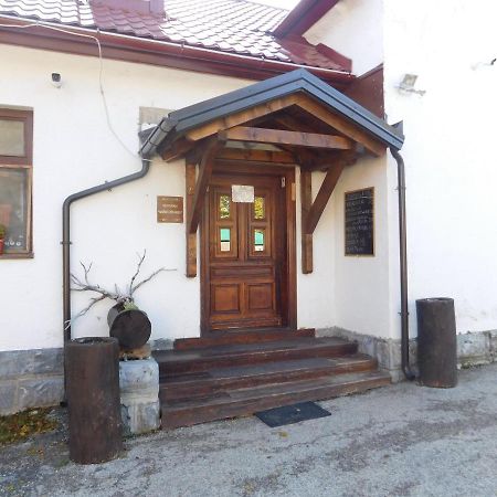 Hostel Baske Ostarije Екстер'єр фото